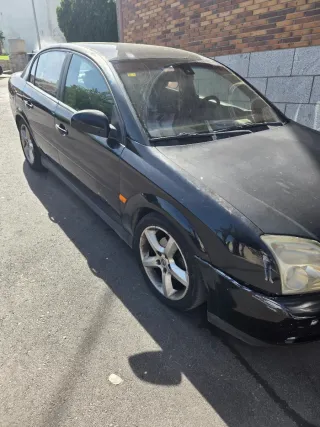 Opel Vectra 2004