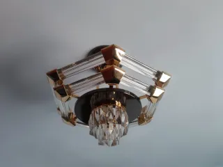 Lámpara de techo cristal y metal dorado