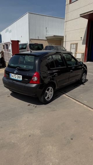 Renault Clio 1.5 DCI