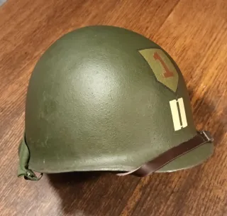 Casco M1 Oficial. División UNO ROJO