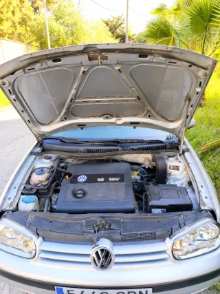 Volkswagen Golf 2003 muy cuidado