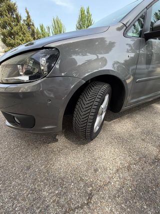 Volkswagen Touran 2014