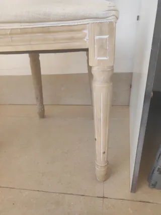 Silla estilo Luis XVI madera y tela