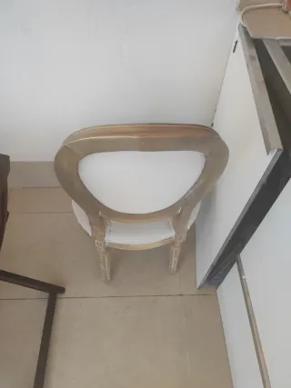Silla estilo Luis XVI madera y tela