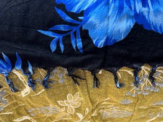 Chal estampado flores azules Tenerife