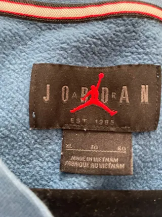 Sudadera Jordan Azul Talla XL buen estado