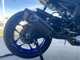 Yamaha R1 Sportbike Azul/Plata