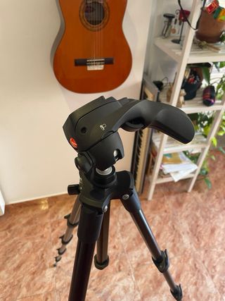 Trípode Manfrotto Negro