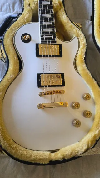 Epiphone Les Paul Custom Inspired by Gibson