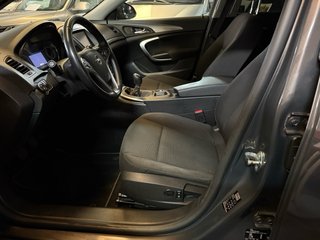 Opel Insignia diesel. 2.0cdti. 140cv. 2015. 130kms