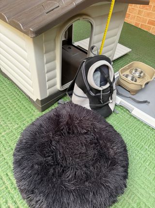 Casa para perros y accesorios