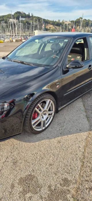 SEAT Leon mk1 cupra   2004