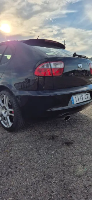 SEAT Leon mk1 cupra   2004