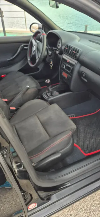 SEAT Leon mk1 cupra   2004