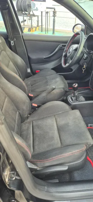SEAT Leon mk1 cupra   2004