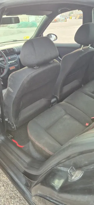 SEAT Leon mk1 cupra   2004