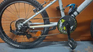 Bicicleta B'Twin 24 MTB infantil