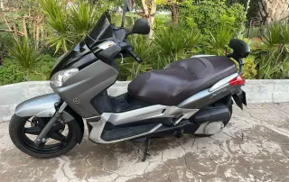 Yamaha X Max 250 Gris/Negro