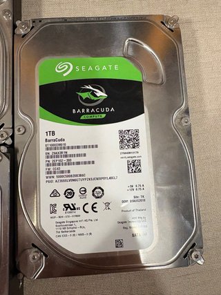 DISCOS DUROS HDD 3,5 SATA 1T