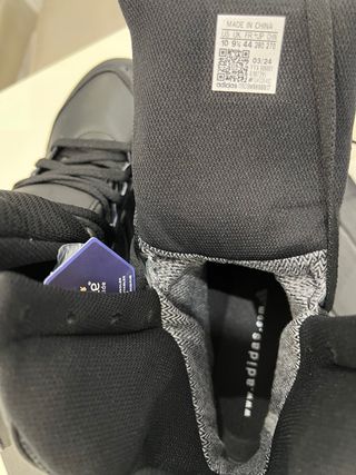 Botas Adidas GSG 9.2 Talla 44 Negras Sin estrenar