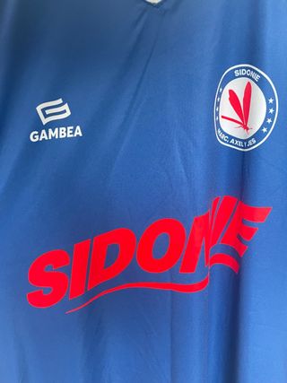 Camiseta Sidonie x Gambea Azul Roja