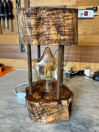 Lampada in Ulivo Fatta a Mano