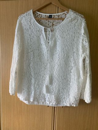 Blusa blanca encaje