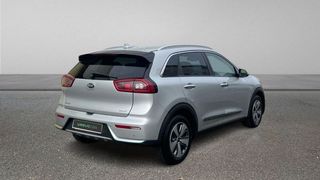 Kia Niro 1.6 GDI PLUG-IN HYBRID EMOTION 141 5P