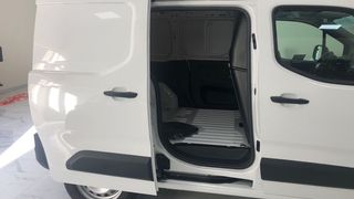 Fiat Doblò BEV 50KWH L1 136 4P