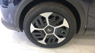 Citroën C4 1.2 HYBRID MHEV 145 EDCS6 PLUS 145 5P