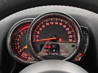 MINI Countryman 2019 F60 Cooper Muy Cuidado!