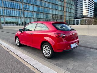 SEAT IBIZA 1.2 78.055 Km Color rojo