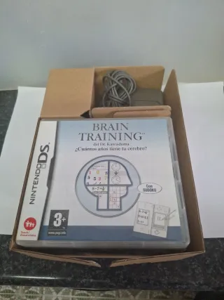 Nintendo DS Lite Brain Training Pack