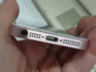 iPhone SE 64GB Bianco e Rosa