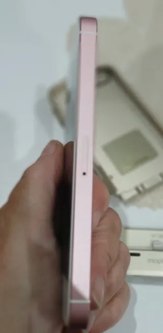 iPhone SE 64GB Bianco e Rosa