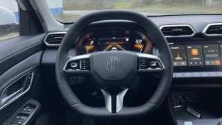 MG ZS 1.5 COMFORT 116 5P