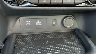 Nissan Juke 1.0 DIG-T 84KW TEKNA 114 5P
