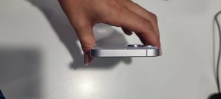 iPhone 14 Morado