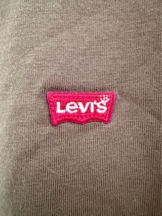 Camiseta Levi's Verde Original con Etiquetas