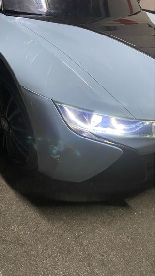 Coche eléctrico BMW i8 Coupe para niños