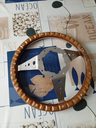 Volante tipo Ranz Madera y Metal