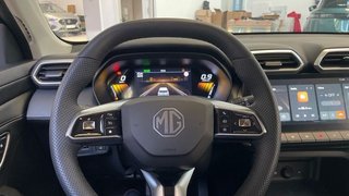 MG ZS 1.5 COMFORT 116 5P