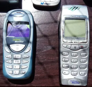 Lote 7 Móviles Antiguos Siemens y Nokia