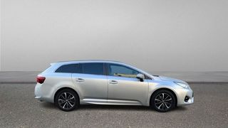 Toyota Avensis 2.0D 105KW BUSINESS ADVANCE 143 5P
