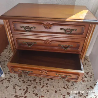 ✨ Muebles con encanto buscando segunda vida ✨
