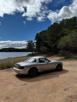 Mazda MX-5 2002