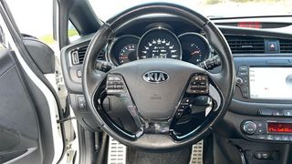 Kia Ceed 1.6 CRDI 100KW GT LINE 136 5P