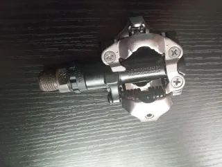 Cales de montaña Shimano PD-M520