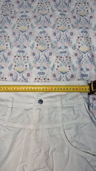Shorts Vaqueros Blancos Tiro Alto Talla 34