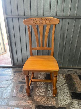 Tavolo da pranzo in legno di ulivo estensibile e 6 sedie